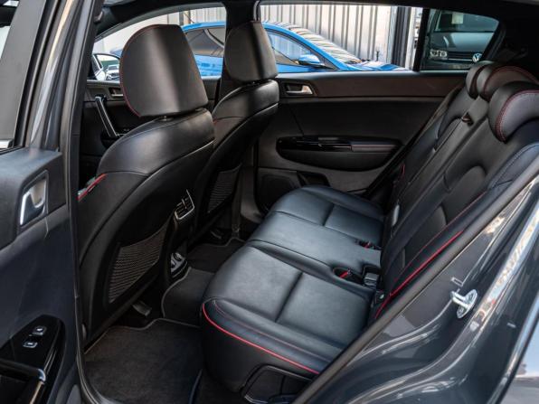 Kia Sportage IV Рестайлинг с пробегом 2019 года, цена 2 650 000 рублей, 96859 км, внедорожник, Автокод Объявления