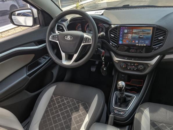 Lada (ВАЗ) Vesta I с пробегом 2020 года, цена 1 333 000 рублей, 75591 км, универсал, Автокод Объявления