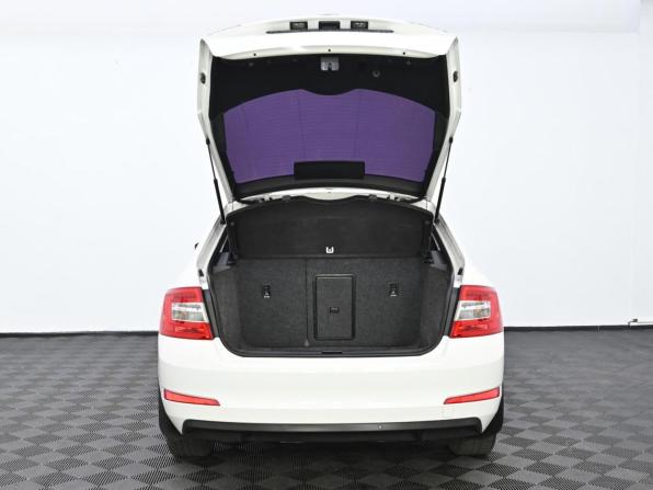 Skoda Octavia III (A7) с пробегом 2014 года, цена 1 299 000 рублей, 180000 км, лифтбек, Автокод Объявления