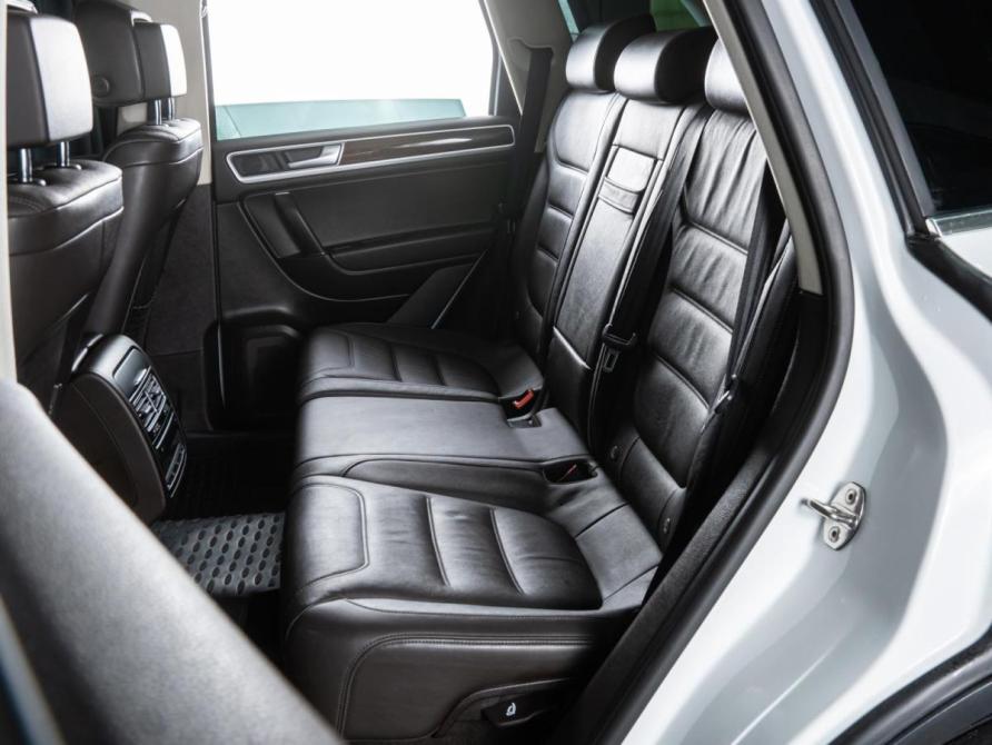 Volkswagen Touareg II Рестайлинг Волгоград  - изображение 9