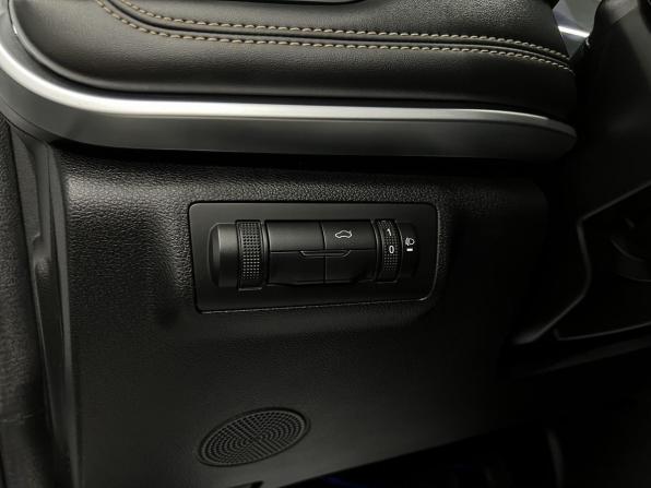 Chery Tiggo 8 I Рестайлинг с пробегом 2023 года, цена 1 820 000 рублей, 65189 км, внедорожник, Автокод Объявления
