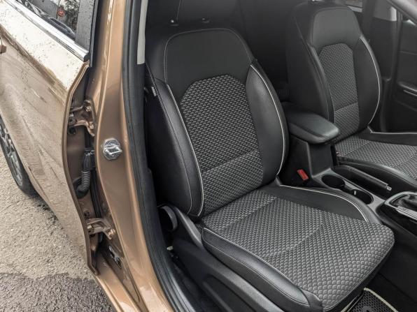 Kia Ceed III Рестайлинг с пробегом 2022 года, цена 1 750 000 рублей, 150938 км, хэтчбек, Автокод Объявления