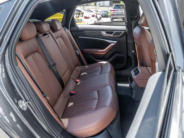 Audi A6 V (C8) с пробегом 2021 года, цена 4 640 000 рублей, 78445 км, седан, Автокод Объявления