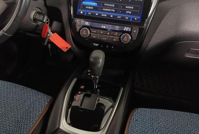 Nissan Qashqai II с пробегом 2017 года, цена 1 630 000 рублей, 130944 км, внедорожник, Автокод Объявления