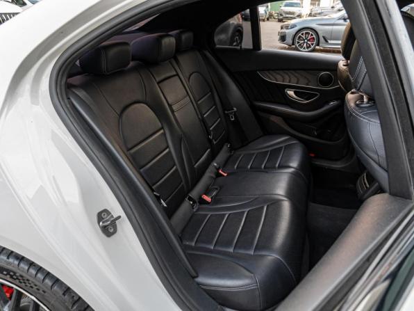 Mercedes-Benz C-Класс IV (W205) Рестайлинг с пробегом 2018 года, цена 2 650 000 рублей, 160488 км, седан, Автокод Объявления