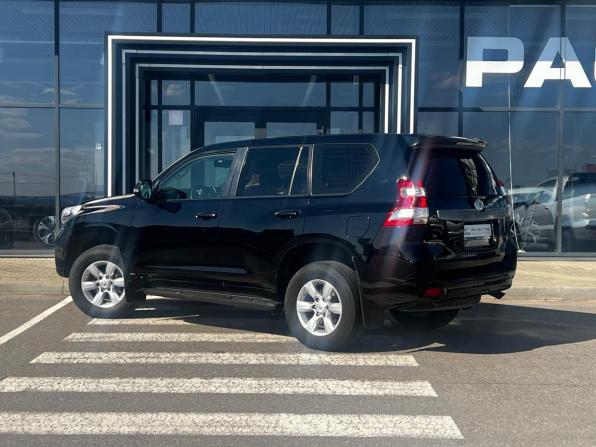 Toyota Land Cruiser Prado 150 Series Рестайлинг 1 с пробегом 2015 года, цена 2 998 000 рублей, 230000 км, внедорожник, Автокод Объявления