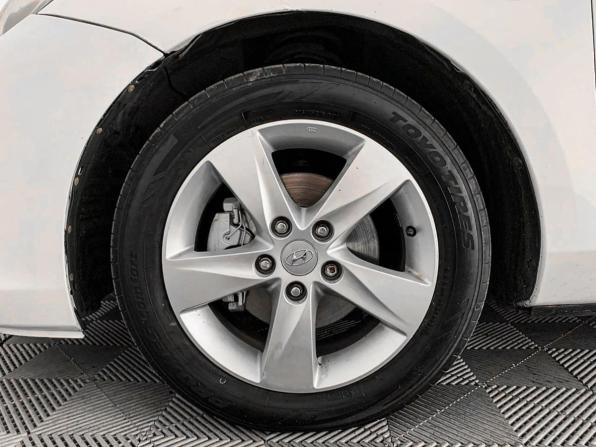 Mazda 3 II (BL) Рестайлинг с пробегом 2013 года, цена 785 000 рублей, 210621 км, седан, Автокод Объявления