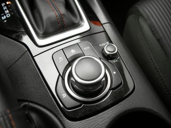 Mazda 3 III (BM) с пробегом 2014 года, цена 1 350 000 рублей, 115520 км, седан, Автокод Объявления