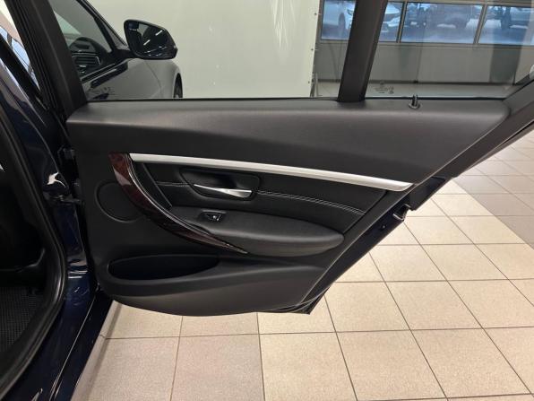 BMW 3 серии VI (F3x) Рестайлинг с пробегом 2017 года, цена 1 599 000 рублей, 89765 км, седан, Автокод Объявления