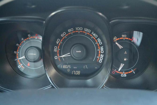 Lada (ВАЗ) Vesta I с пробегом 2018 года, цена 990 000 рублей, 118000 км, универсал, Автокод Объявления
