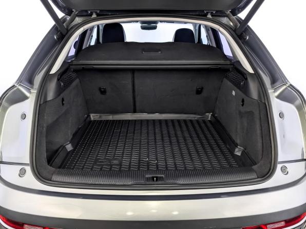 Audi Q3 I (8U) Рестайлинг с пробегом 2015 года, цена 2 005 000 рублей, 88475 км, внедорожник, Автокод Объявления