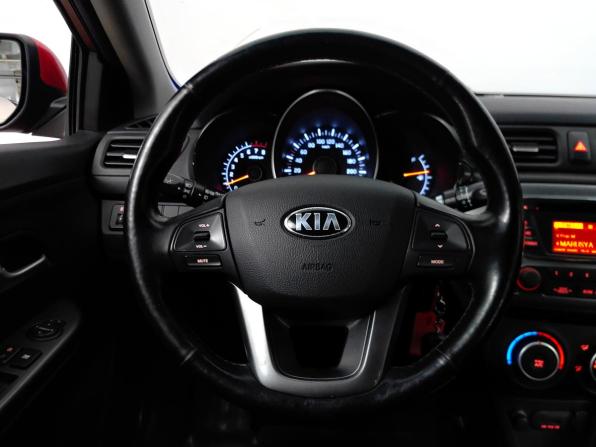 Kia Rio III с пробегом 2014 года, цена 835 000 рублей, 138000 км, седан, Автокод Объявления