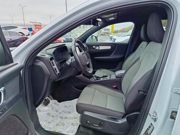 Volvo XC40 I с пробегом 2021 года, цена 2 699 995 рублей, 74745 км, внедорожник, Автокод Объявления
