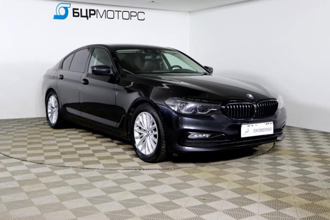 BMW 5 серии VII (G30/G31/G38) с пробегом 2018 года, цена 3 439 990 рублей, 195253 км, седан, Автокод Объявления