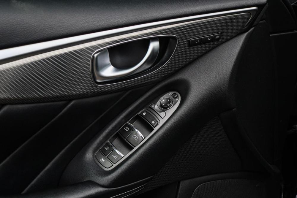 Infiniti Q50 I Москва  - изображение 18