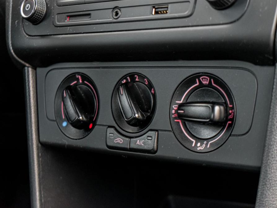 Volkswagen Polo V Рестайлинг Санкт-Петербург  - изображение 13