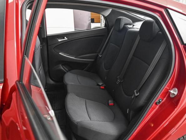 Hyundai Solaris I Рестайлинг с пробегом 2015 года, цена 1 210 000 рублей, 217634 км, седан, Автокод Объявления