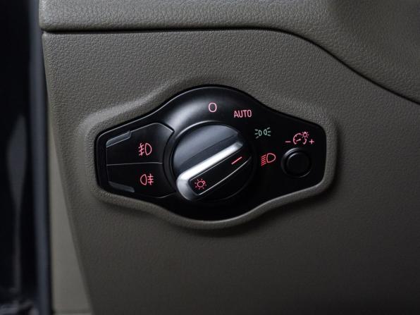 Audi Q5 I (8R) с пробегом 2011 года, цена 1 699 000 рублей, 164000 км, внедорожник, Автокод Объявления
