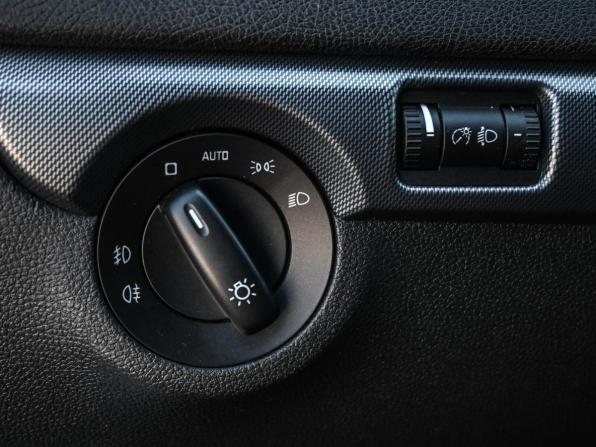 Skoda Yeti I Рестайлинг с пробегом 2015 года, цена 1 014 000 рублей, 191540 км, внедорожник, Автокод Объявления