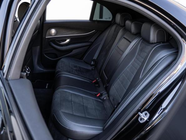 Mercedes-Benz E-Класс V (W213 S213 C238) Рестайлинг с пробегом 2021 года, цена 4 280 000 рублей, 105288 км, седан, Автокод Объявления