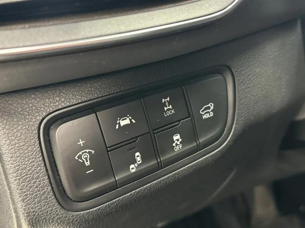 Hyundai Santa Fe IV с пробегом 2020 года, цена 2 565 000 рублей, 113817 км, внедорожник, Автокод Объявления