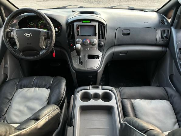 Hyundai Grand Starex I с пробегом 2012 года, цена 1 420 000 рублей, 285500 км, минивэн, Автокод Объявления