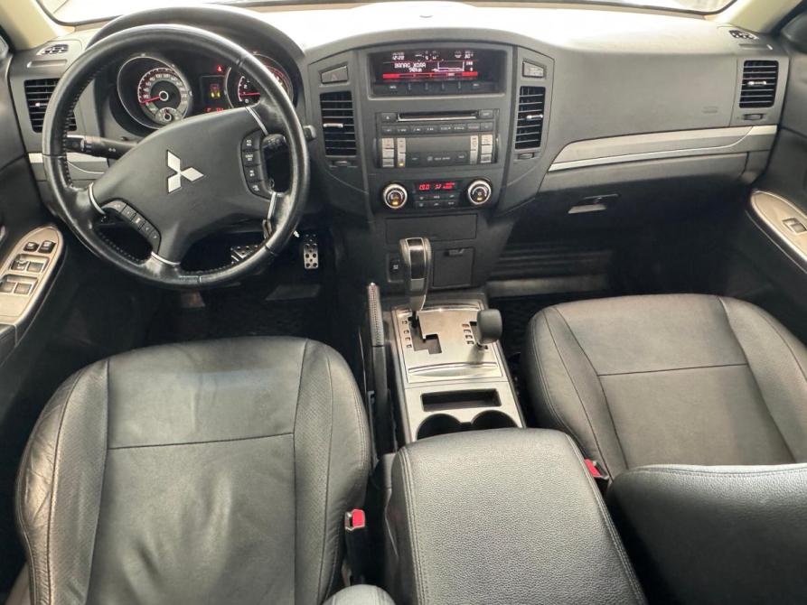 Mitsubishi Pajero IV Рестайлинг 1 Пермь  - изображение 15