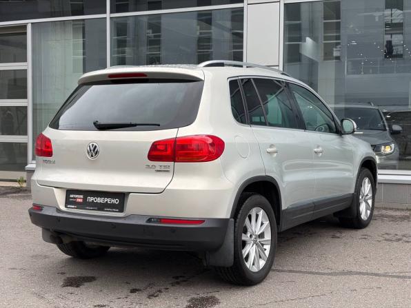 Volkswagen Tiguan I Рестайлинг с пробегом 2012 года, цена 1 495 000 рублей, 107000 км, внедорожник, Автокод Объявления