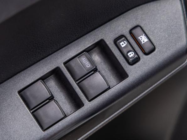 Toyota RAV4 IV (XA40) Рестайлинг с пробегом 2019 года, цена 2 468 000 рублей, 109100 км, внедорожник, Автокод Объявления