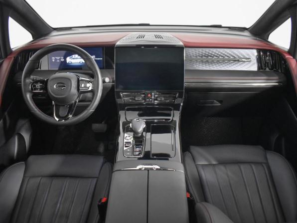 GAC M8 с пробегом 2024 года, цена 4 298 960 рублей, 33000 км, минивэн, Автокод Объявления