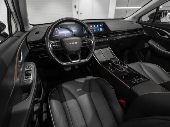 Omoda C5 I с пробегом 2023 года, цена 1 880 000 рублей, 54302 км, внедорожник, Автокод Объявления