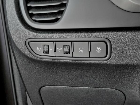 Kia Rio IV Рестайлинг с пробегом 2020 года, цена 1 460 000 рублей, 120149 км, седан, Автокод Объявления