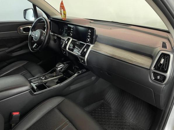 Kia Sorento IV с пробегом 2020 года, цена 3 150 000 рублей, 131500 км, внедорожник, Автокод Объявления