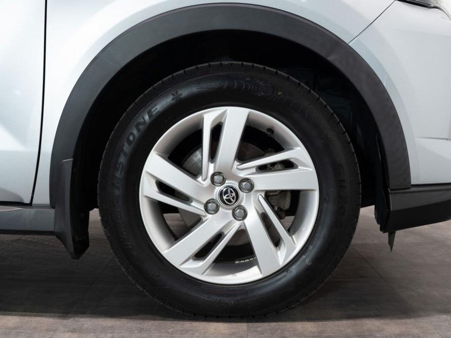 Toyota Raize I Чита  - изображение 15