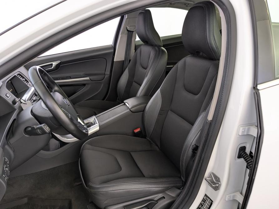 Volvo S60 II Рестайлинг Москва  - изображение 20