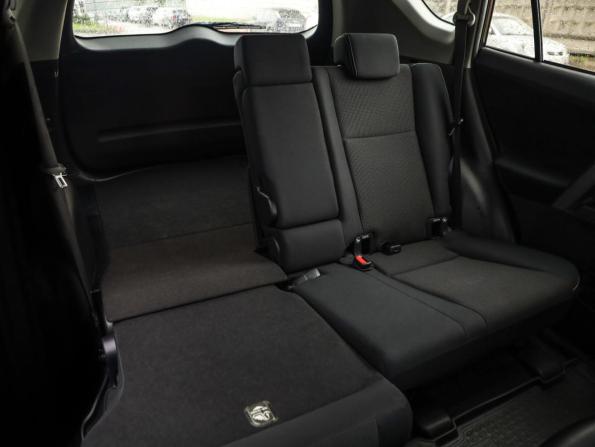 Toyota RAV4 IV (XA40) Рестайлинг с пробегом 2015 года, цена 2 299 777 рублей, 70000 км, внедорожник, Автокод Объявления