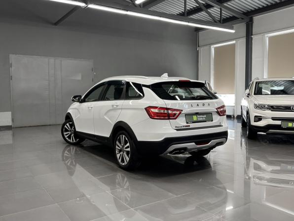Lada (ВАЗ) Vesta I с пробегом 2018 года, цена 985 000 рублей, 135926 км, универсал, Автокод Объявления