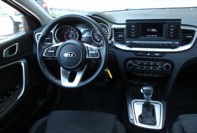 Kia Ceed III с пробегом 2021 года, цена 1 600 000 рублей, 138218 км, универсал, Автокод Объявления