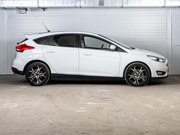 Ford Focus III Рестайлинг с пробегом 2016 года, цена 1 085 000 рублей, 206585 км, хэтчбек, Автокод Объявления