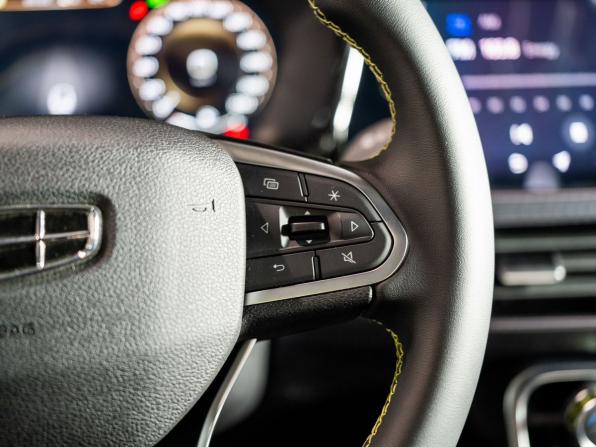 Geely Tugella I Рестайлинг с пробегом 2023 года, цена 3 540 000 рублей, 181 км, внедорожник, Автокод Объявления
