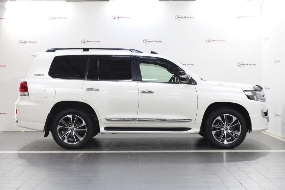 Toyota Land Cruiser 200 Series Рестайлинг 2 Владивосток  - изображение 5