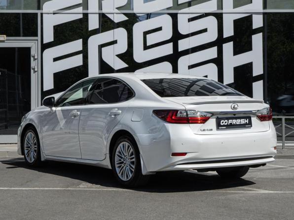 Lexus ES VI Рестайлинг с пробегом 2015 года, цена 2 289 000 рублей, 180265 км, седан, Автокод Объявления