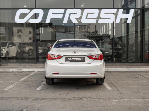 Hyundai Sonata VI (YF) с пробегом 2011 года, цена 1 130 000 рублей, 209823 км, седан, Автокод Объявления
