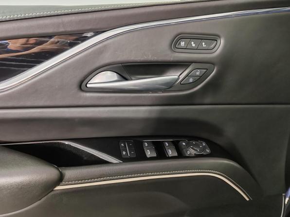 Cadillac Escalade-V I с пробегом 2023 года, цена 15 999 000 рублей, 87037 км, внедорожник, Автокод Объявления