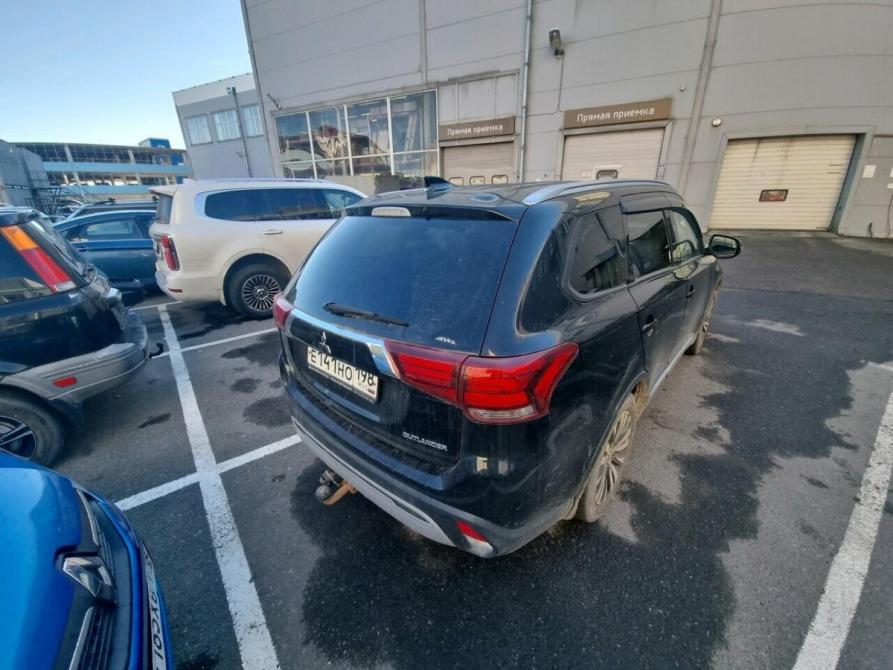 Mitsubishi Outlander III Рестайлинг 3 Санкт-Петербург  - изображение 7