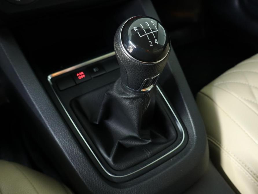 Volkswagen Jetta VI Рестайлинг Москва  - изображение 14