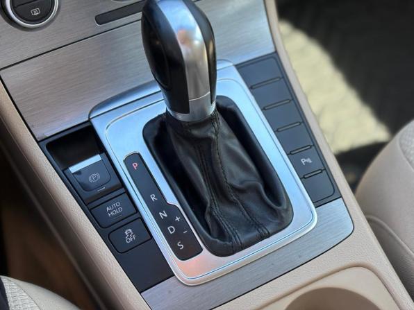 Volkswagen Passat B7 с пробегом 2012 года, цена 785 000 рублей, 290865 км, седан, Автокод Объявления