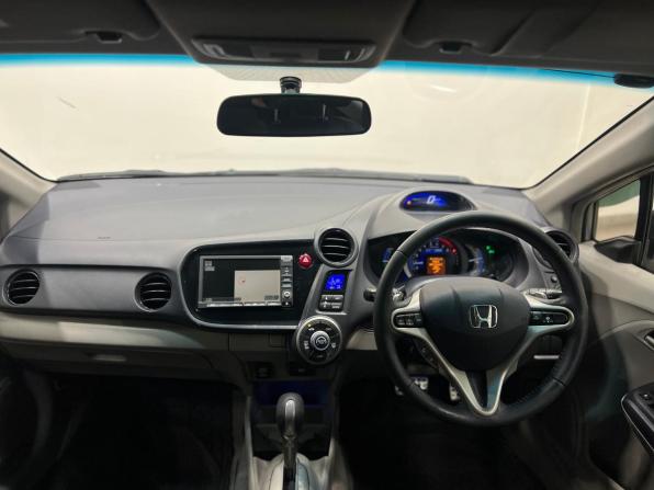 Honda Insight II с пробегом 2009 года, цена 689 000 рублей, 288460 км, хэтчбек, Автокод Объявления