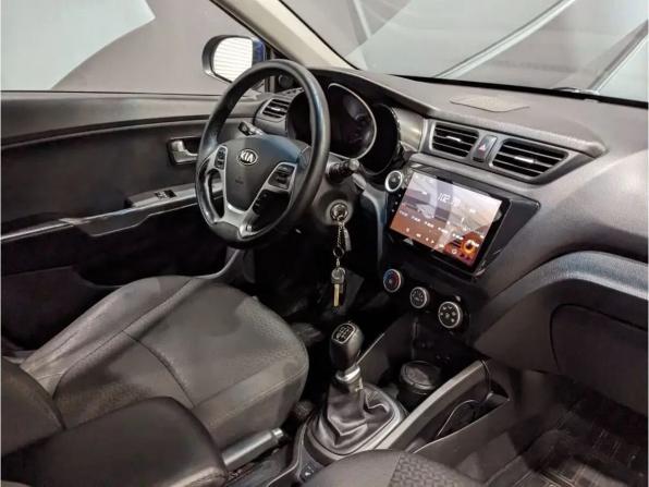 Kia Rio III Рестайлинг с пробегом 2015 года, цена 950 000 рублей, 184000 км, седан, Автокод Объявления