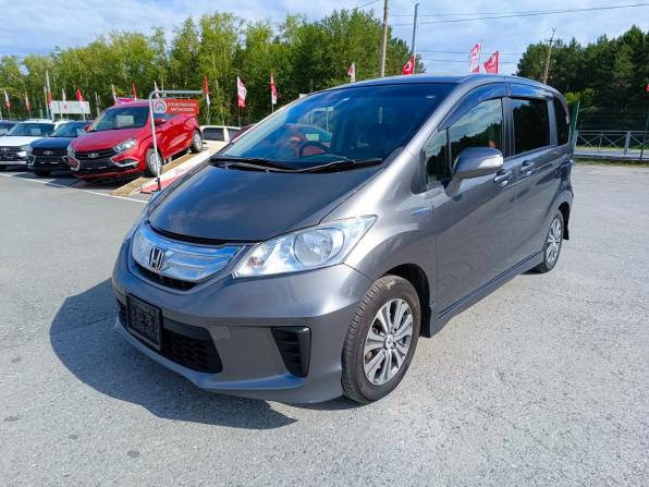 Honda Freed I Рестайлинг с пробегом 2012 года, цена 1 113 000 рублей, 168449 км, компактвэн, Автокод Объявления